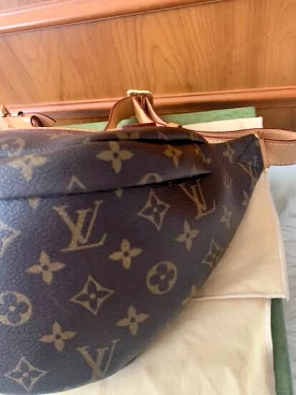 Louis Vuitton Monogram - Bumbag